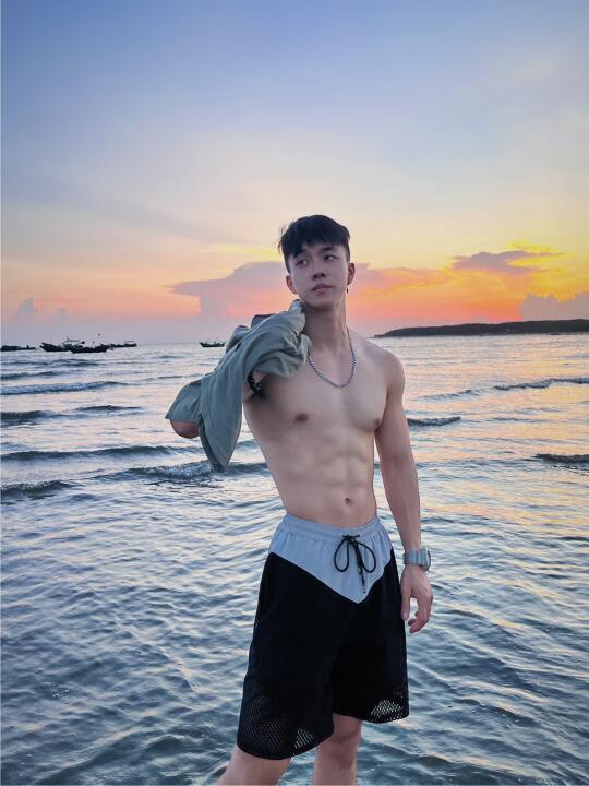 海滩🌊落日的美可以治愈一切🌇