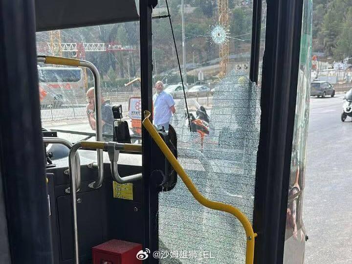 当地时间9月8日即今天，在耶路撒冷的拉莫特路口发生枪击事件，两名巴勒斯坦人使用自