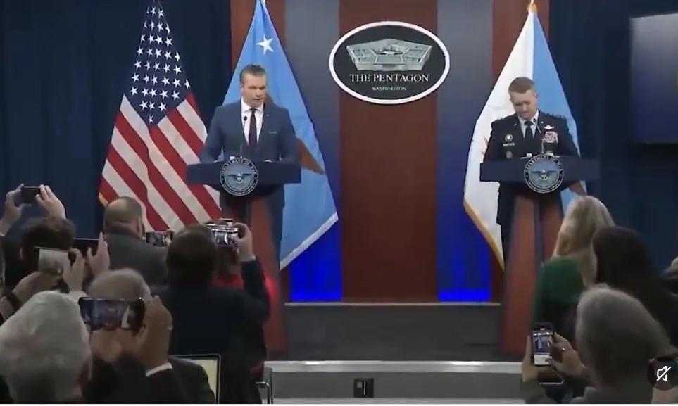 美国国防部称对伊朗军事行动进行了重大军事调整！

政权更迭已被排除在外，现在的目