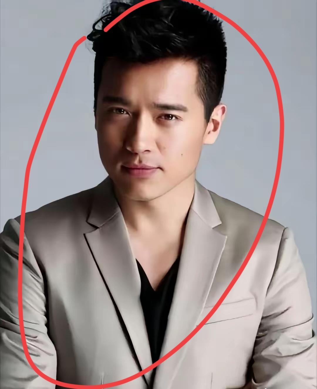 高云翔，不查不知道，原来高云翔与董璇的婚姻，一直被认为是男方出轨后，女方为保护孩