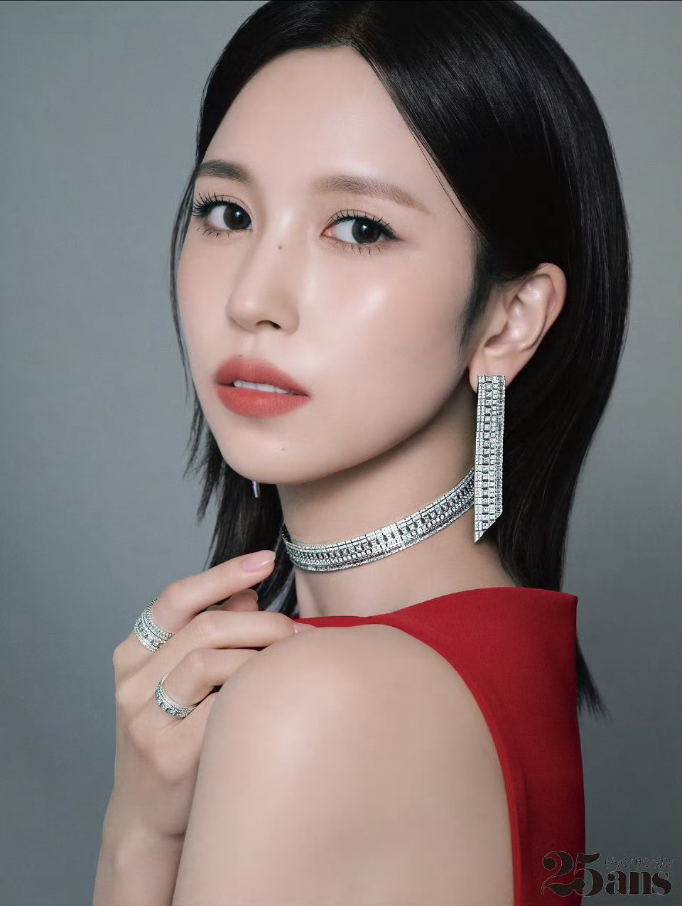 Mina 名井南 x Boucheron25ans Japan December