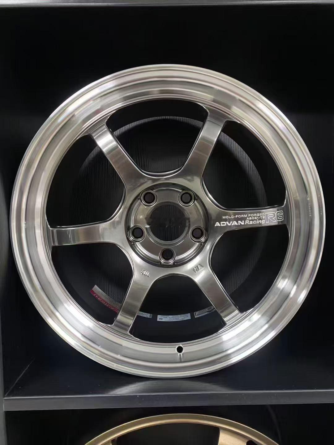 ADVAN RAYS BBS 全新5x114.3 18寸 8.5J 日系车型可以