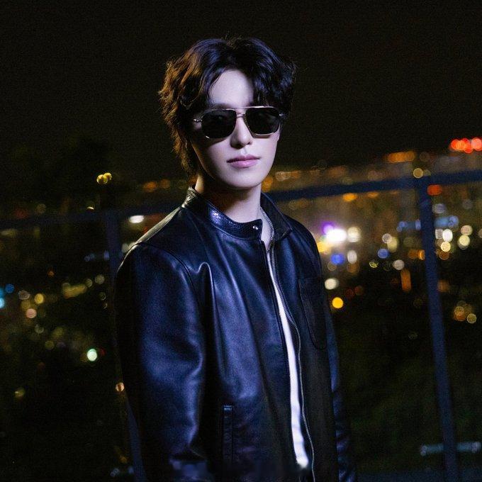 李灿 【SEVENTEEN Dino副人格Picheolin首张迷你专辑《吉BO
