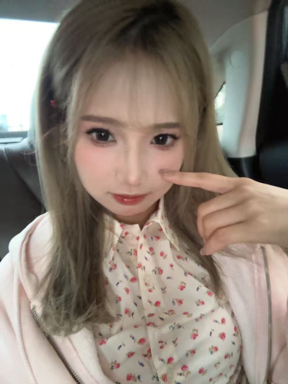 每天睡醒了就是一件事：吃！