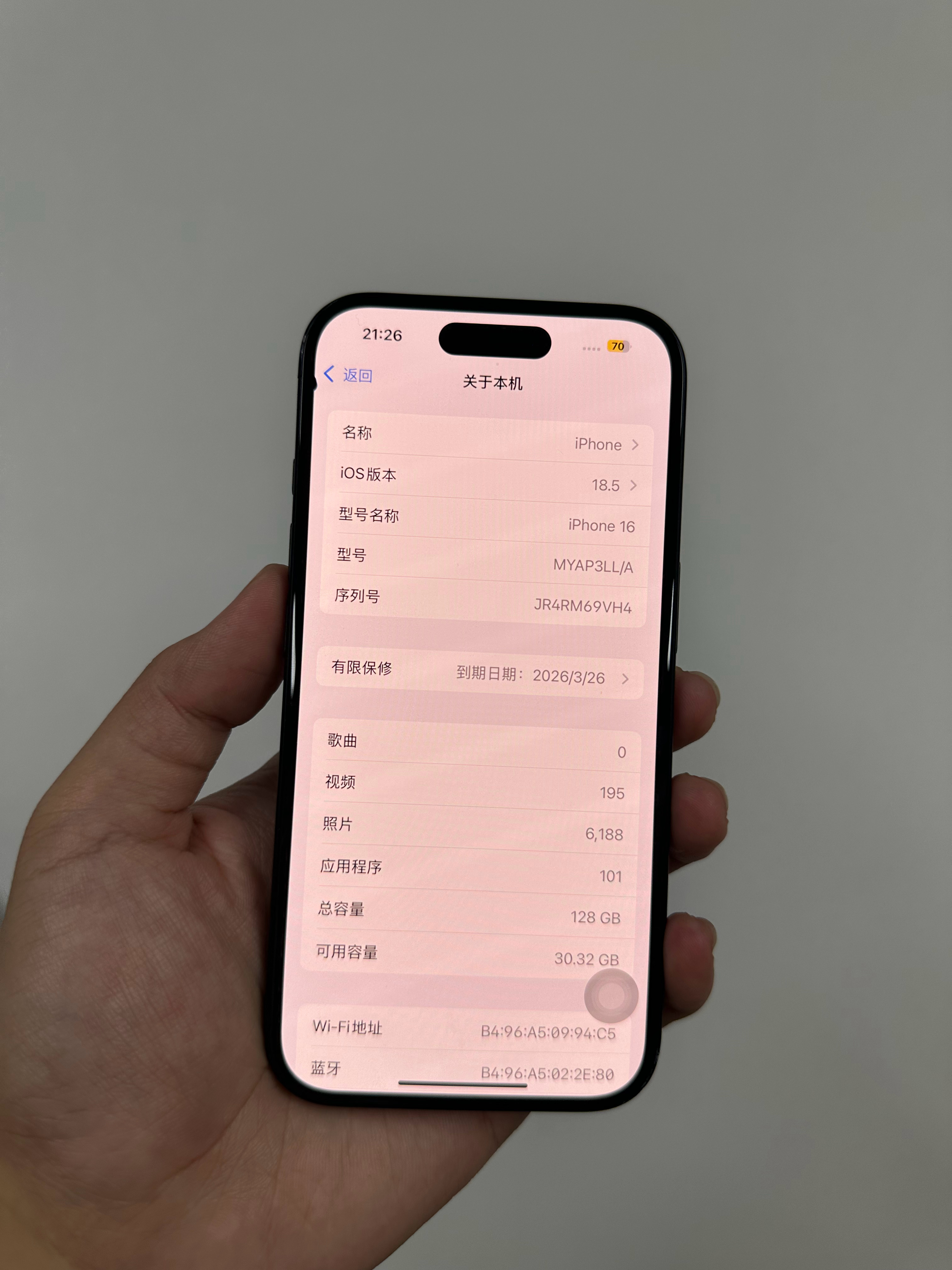 吵架真废手机[允悲]客户手机寄来维修，3月份在我这买的16 有锁128全新机，现