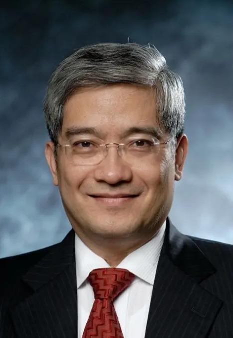 经济学家郎咸平说，我岳父一生的成就，真让我羡慕，跟他比起来，我的人生简直是失败，