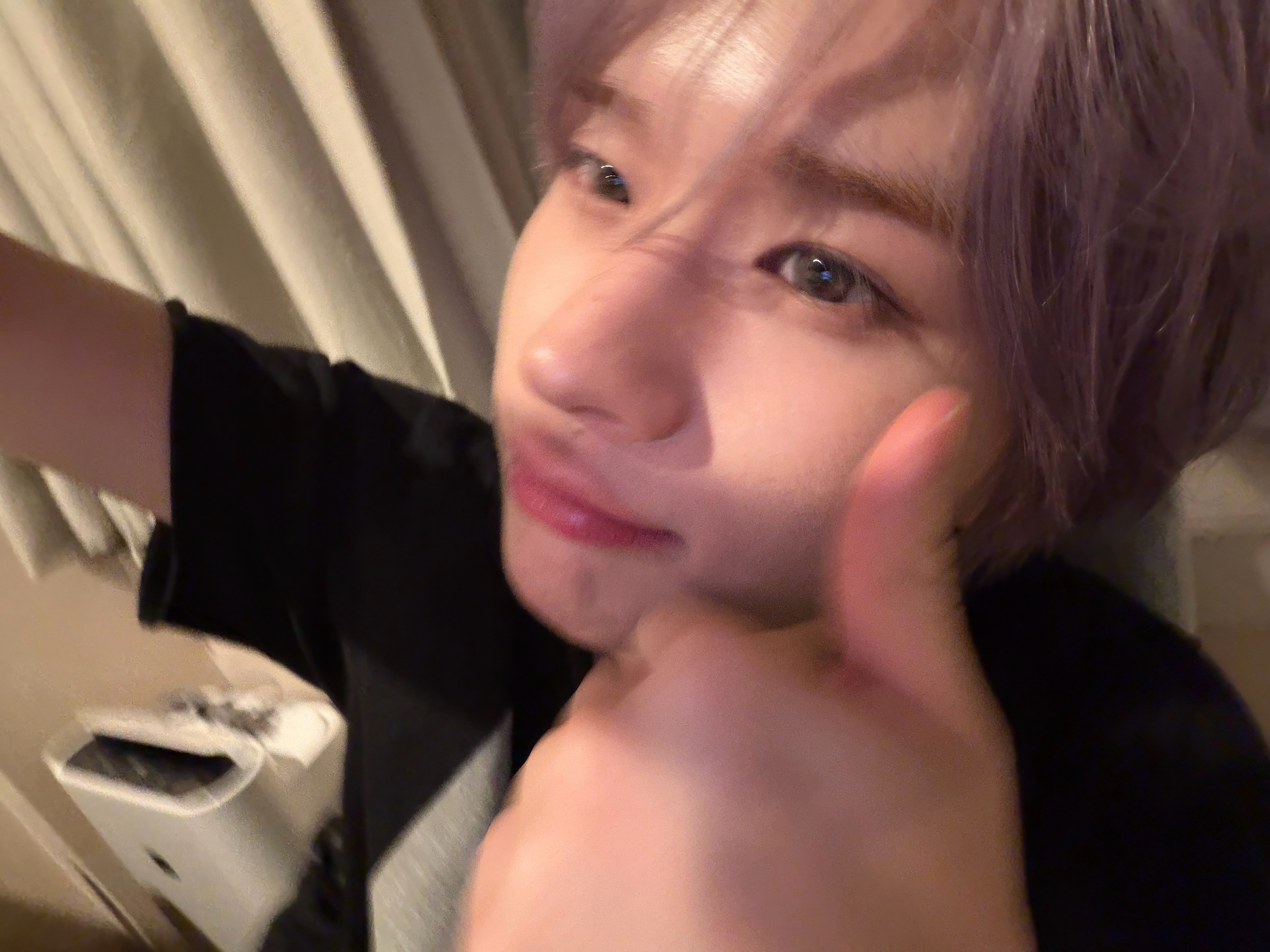 260828    Weverse 更新 posts【KYUNGMIN】第一天成