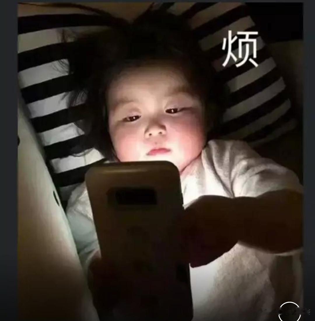 我视频7天回复不了信息被禁言了
出一期刺激战场视频吧  希望你们喜欢😊