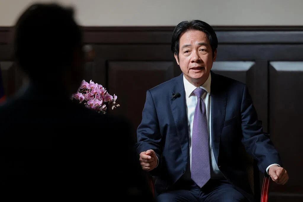 赖清德7月“过境”美国本土时将被禁止下飞机？民进党前“立委”郭正亮今天指出，特朗