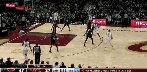 莫布里上篮！！ 