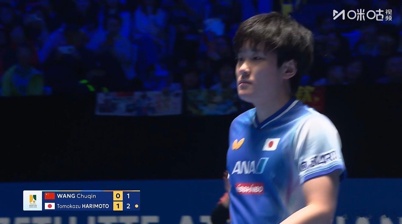 去年弱的一笔，那力量被楚钦捏着打，靠吃保健品补强，还自己接受采访谎称战术改进，你