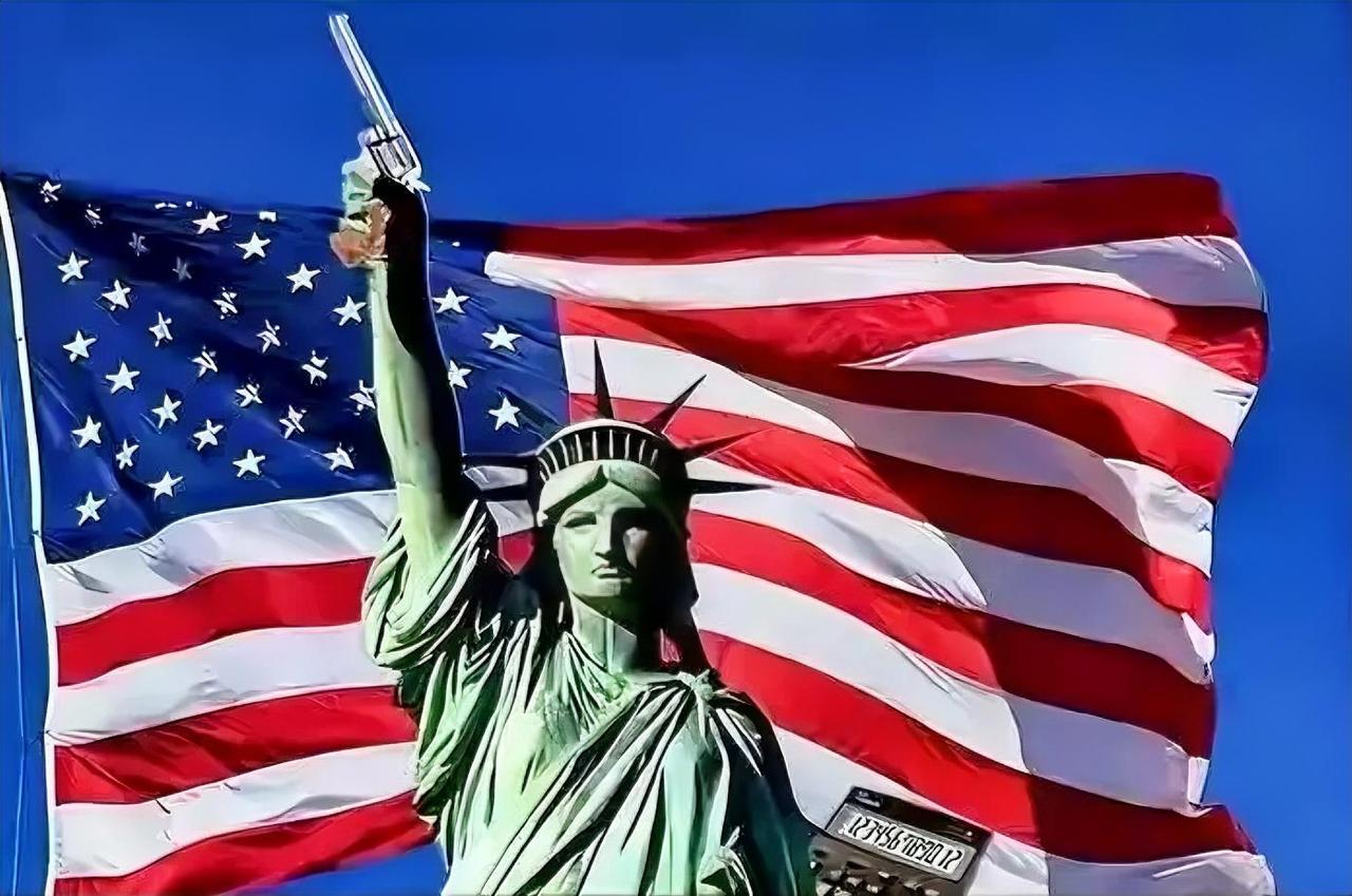 特朗普急眼了！狂怼北约喊大话：中俄就怕美国，我一人摆平一切
 
丹麦首相撂下狠话