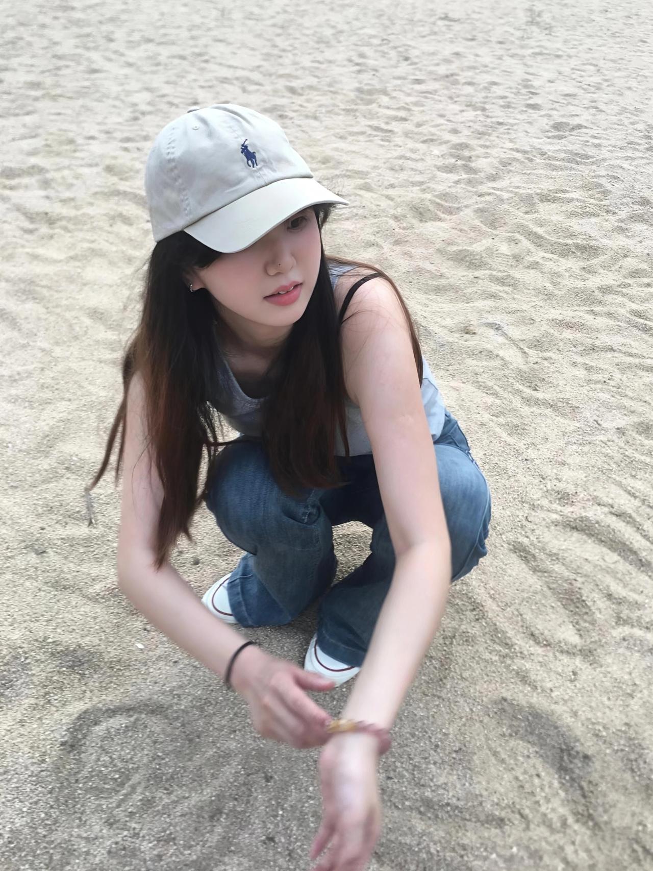 沙滩玩耍，自由自在！
