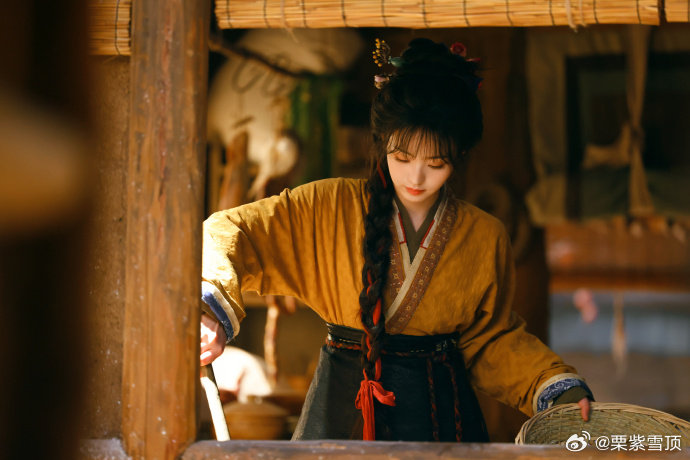 田曦薇上一秒baby下一秒mommy田曦薇上一秒baby下一秒mommy 樊长玉