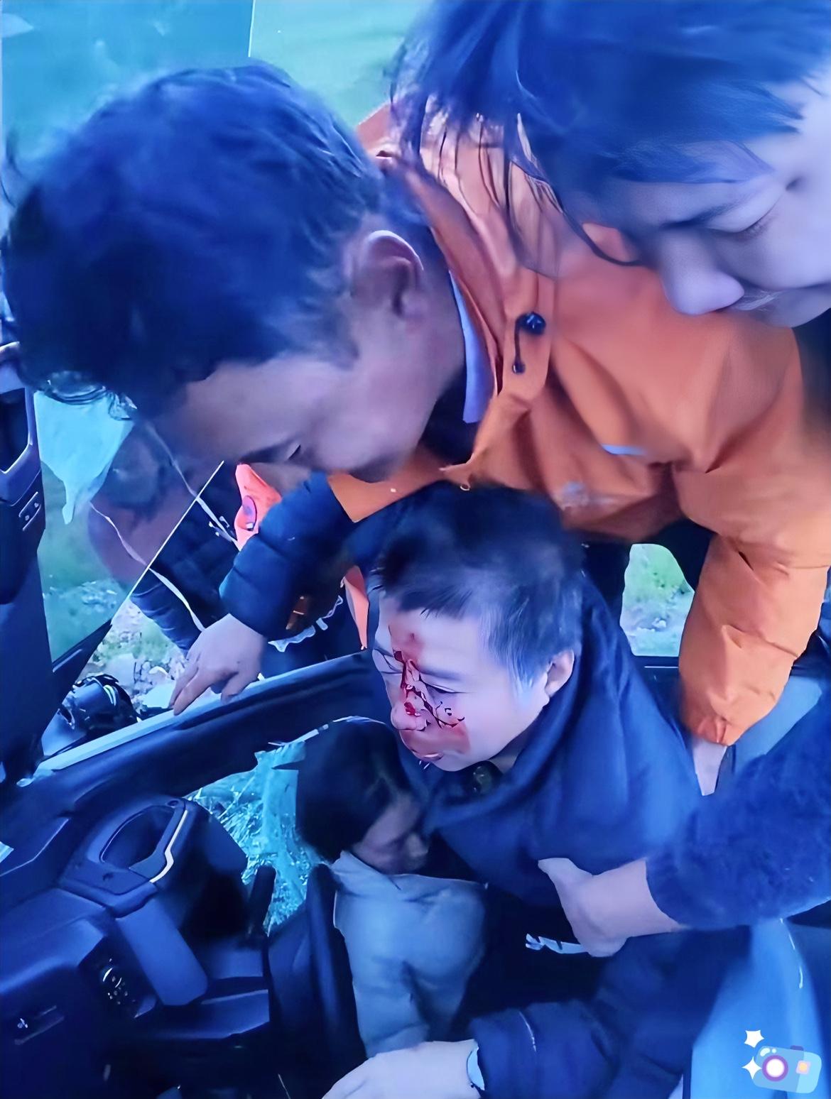 泪目，西藏孜珠寺，4500米的高原上，发生了让人瞬间破防的一幕。​‎͏ 

一