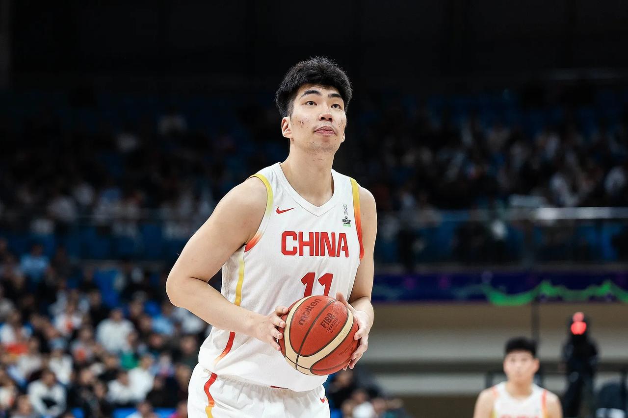 大格局！浙江男篮全力支持余嘉豪加盟欧洲联赛！

浙江男篮像青岛男篮一样都是拥有大
