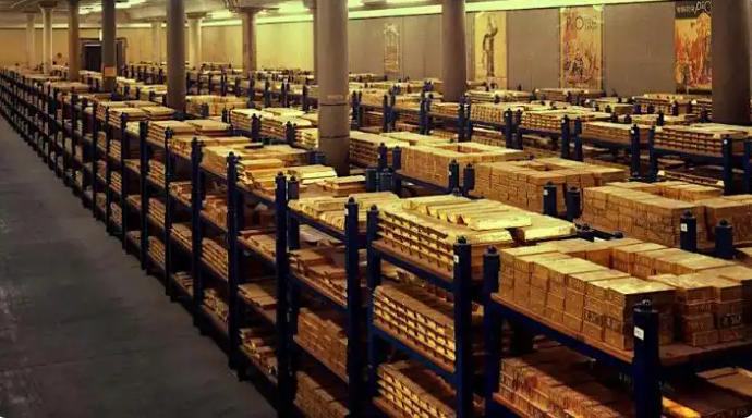 据美媒报道，柬埔寨将成第一个将黄金存在中国的国家，以前大家不是将黄金存在美国就是