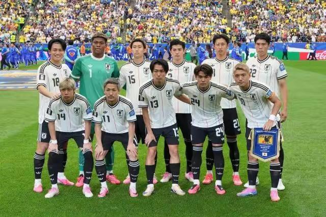 众说纷纭——想拿世界杯冠军日本队的短板！
第五次倒在世界杯淘汰赛第一轮的日本队，