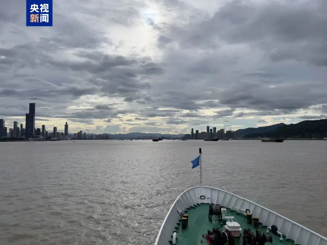 上百条航线停航!高铁停运!大暴雨、11级大风要来了
