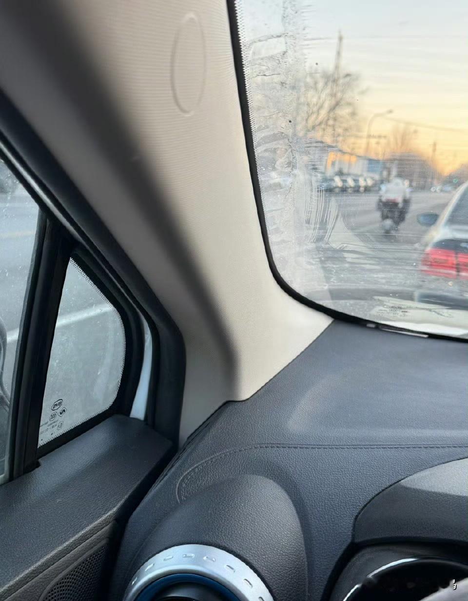 6年半的电车，冬天续航打对折……感觉电车极少有开10年以上的……  ​