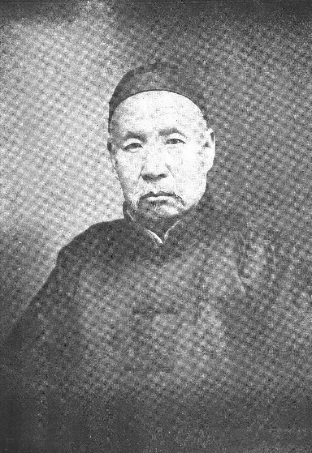 王琴堂(1859—1932)，字韵泉，号啸山，河北省邯郸县城（今属市内丛台区）内