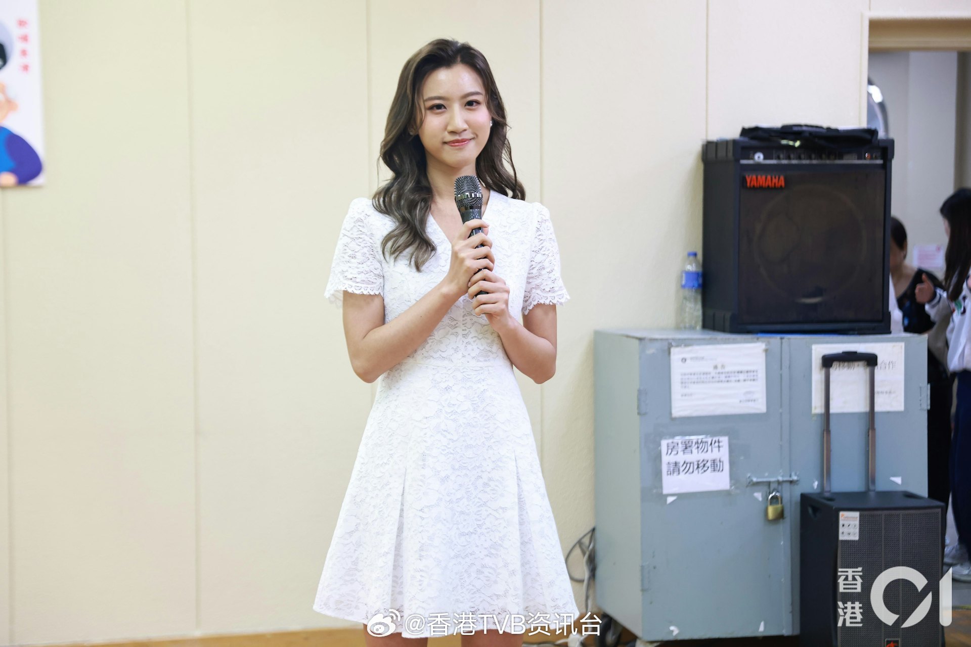 甘咏宁解锁新技能 首当主持兼唱歌 为“处女秀”闭关苦练三星期日前（4日），“东张