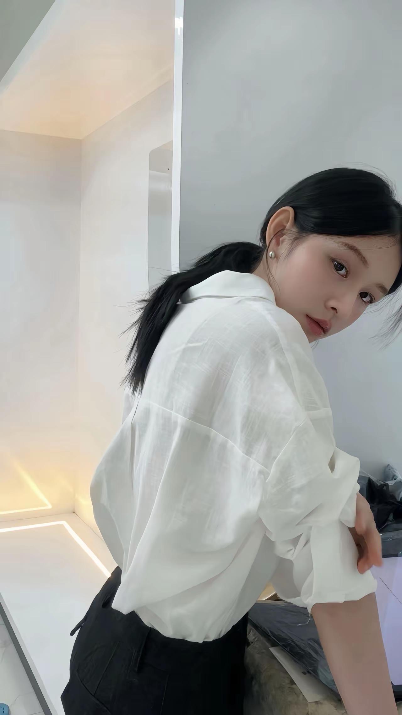 真正独立的女人，反而会更依赖男人。因为女人不依赖男人，没有男人提供情绪价值，真的