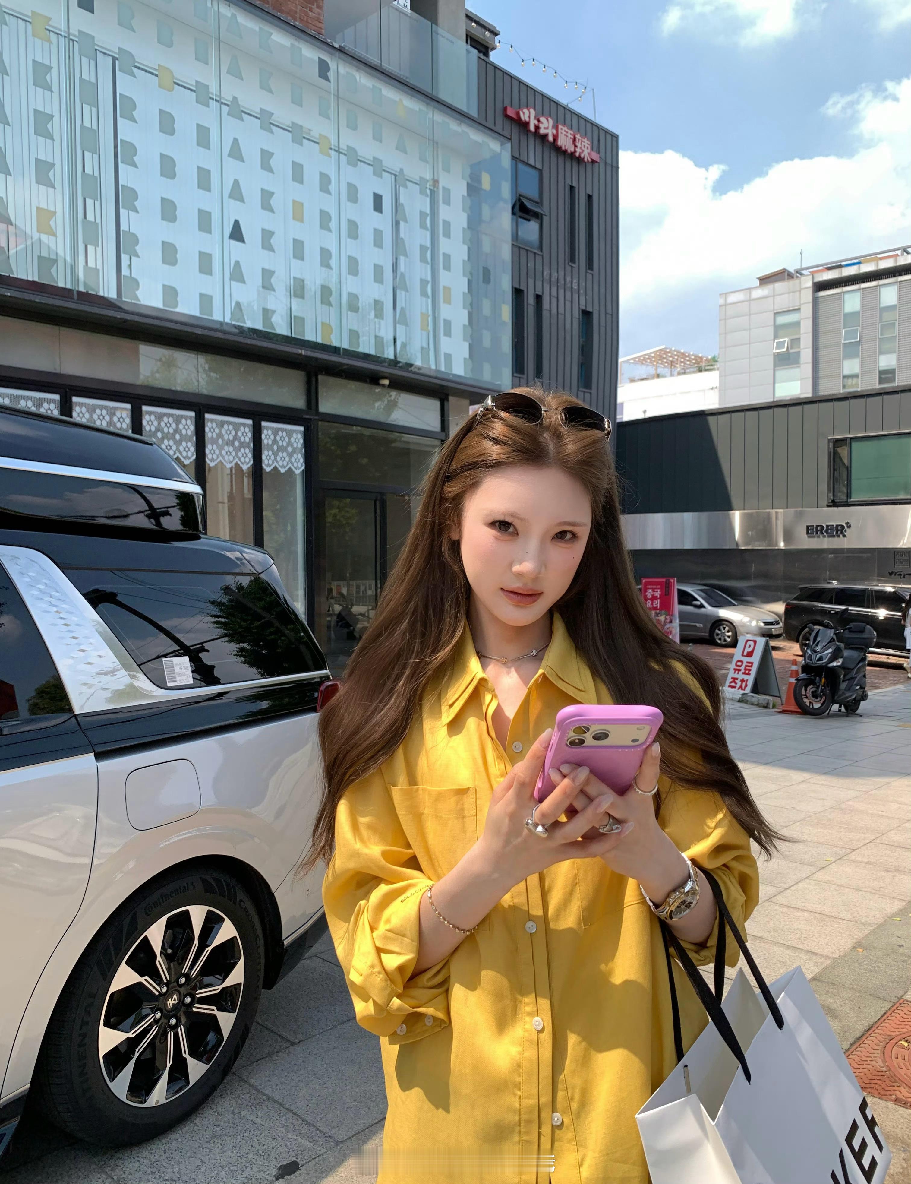富人新标识：iPhone戴casetify手机壳！ 