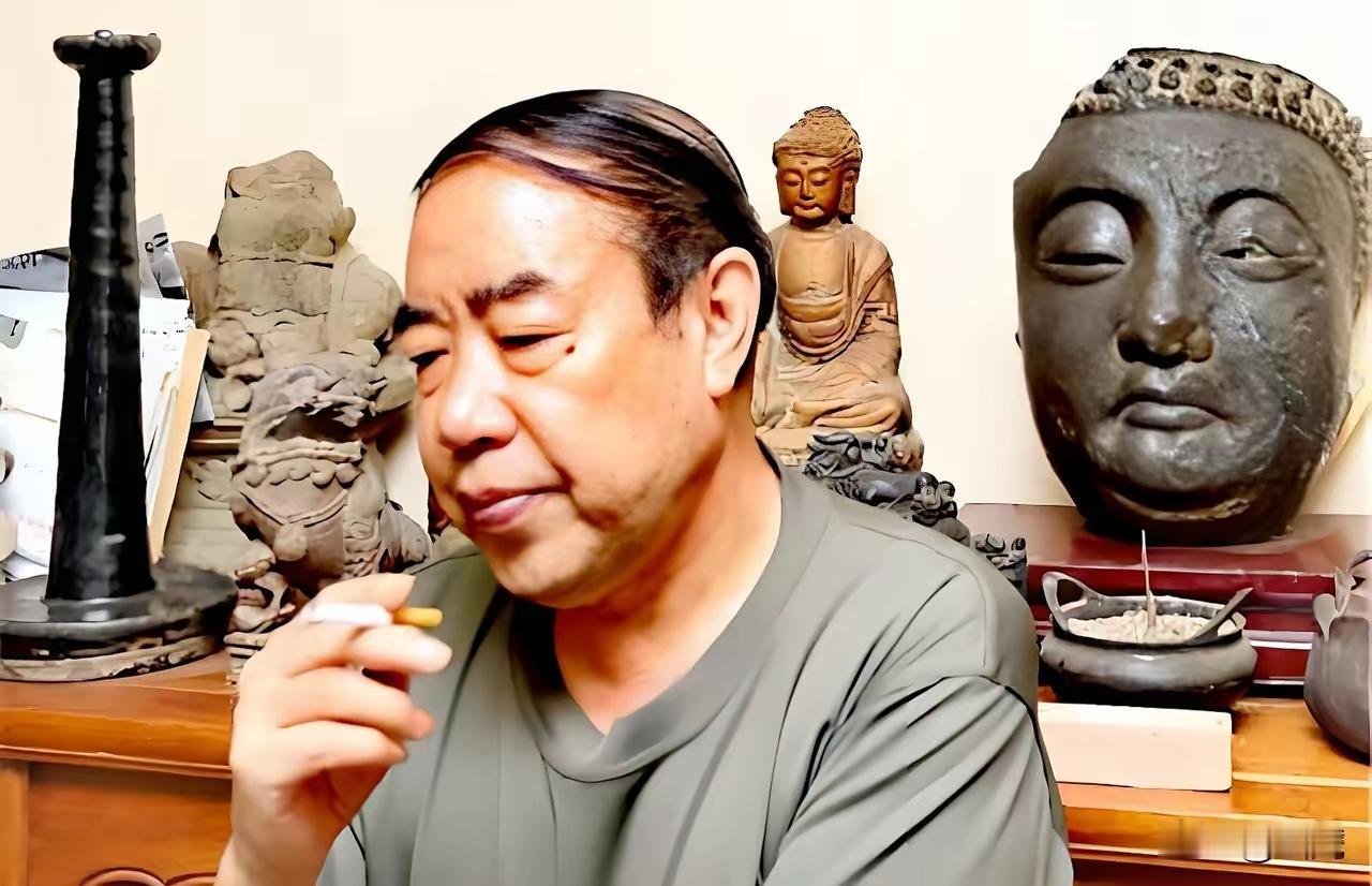 贾大师最近很烦吧？
自己把自己玩脱了…
结局估计不太好…
失去了初心啥也不是…