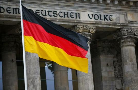 【德国外交部长否认了GLZRadio的报道，并表示柏林无意参与对伊朗的战争。 据