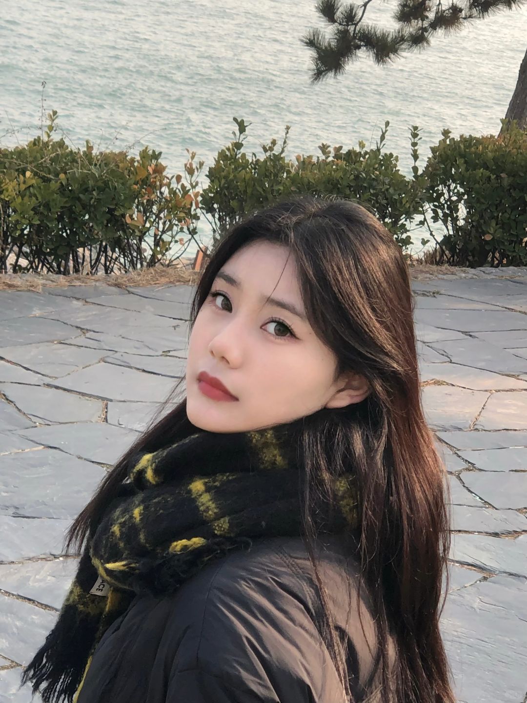 方圆脸相册里侧脸占99%😭