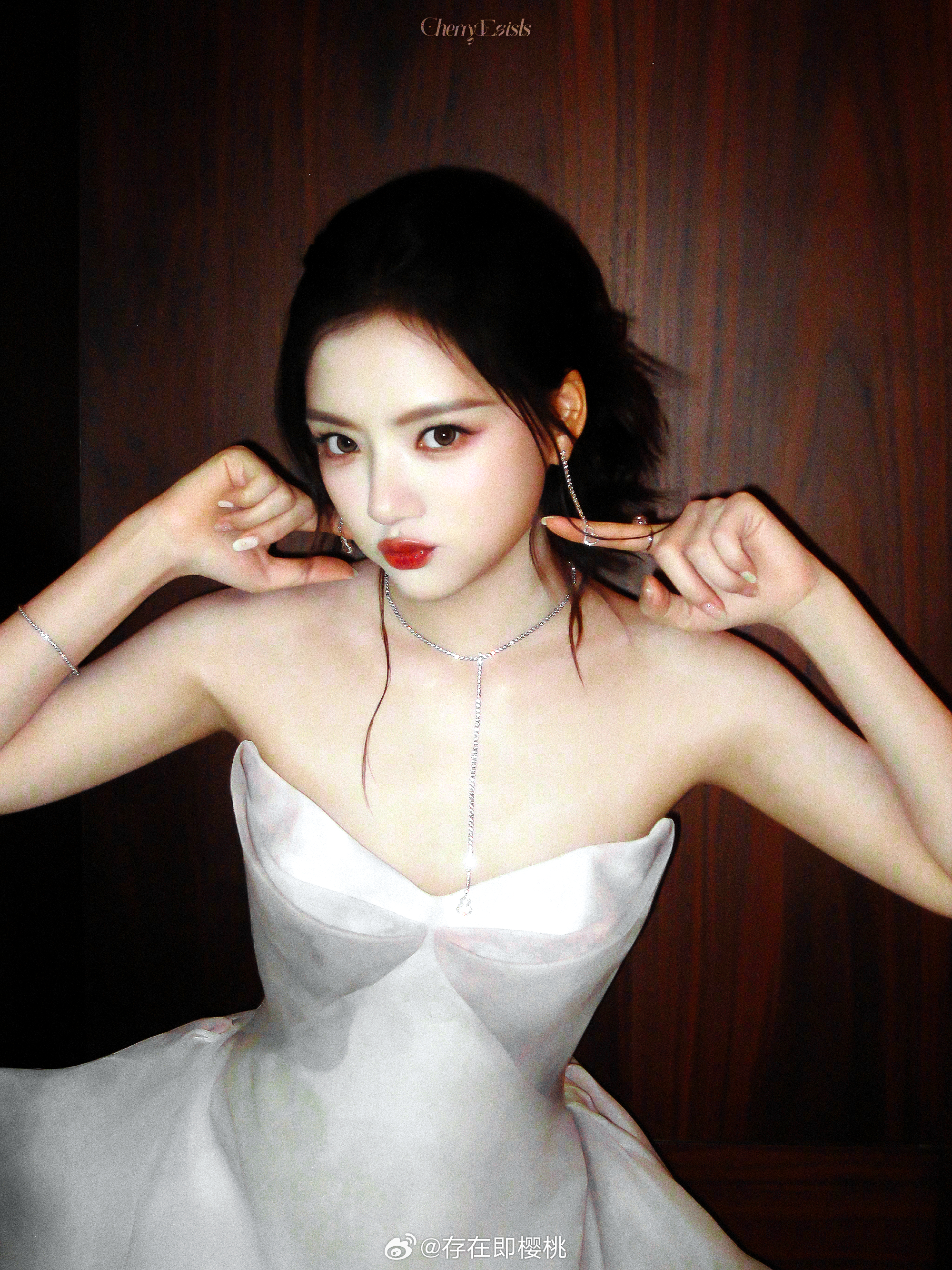 任敏此沙多上点网吧不知道反正我女很曼妙⌯>ᗜ<⌯ಣ我对我女从来没有用过溺爱这个词