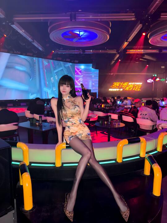 宝宝 微醺是我见你的门票 🍻