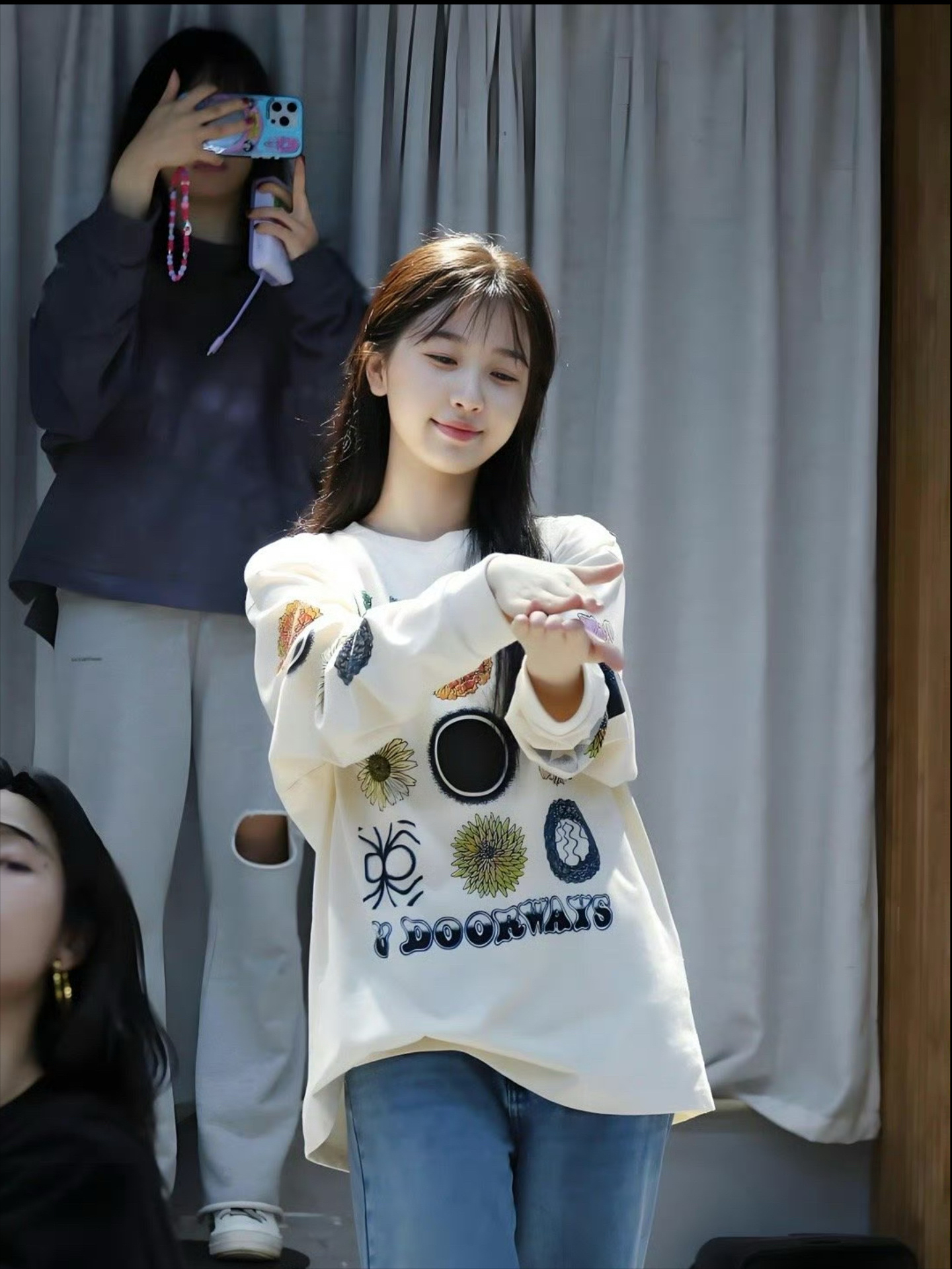 考古虞书欣早期生图，没想到她也有如此清纯的一面，让人眼前一亮，真美好。姐姐真是什