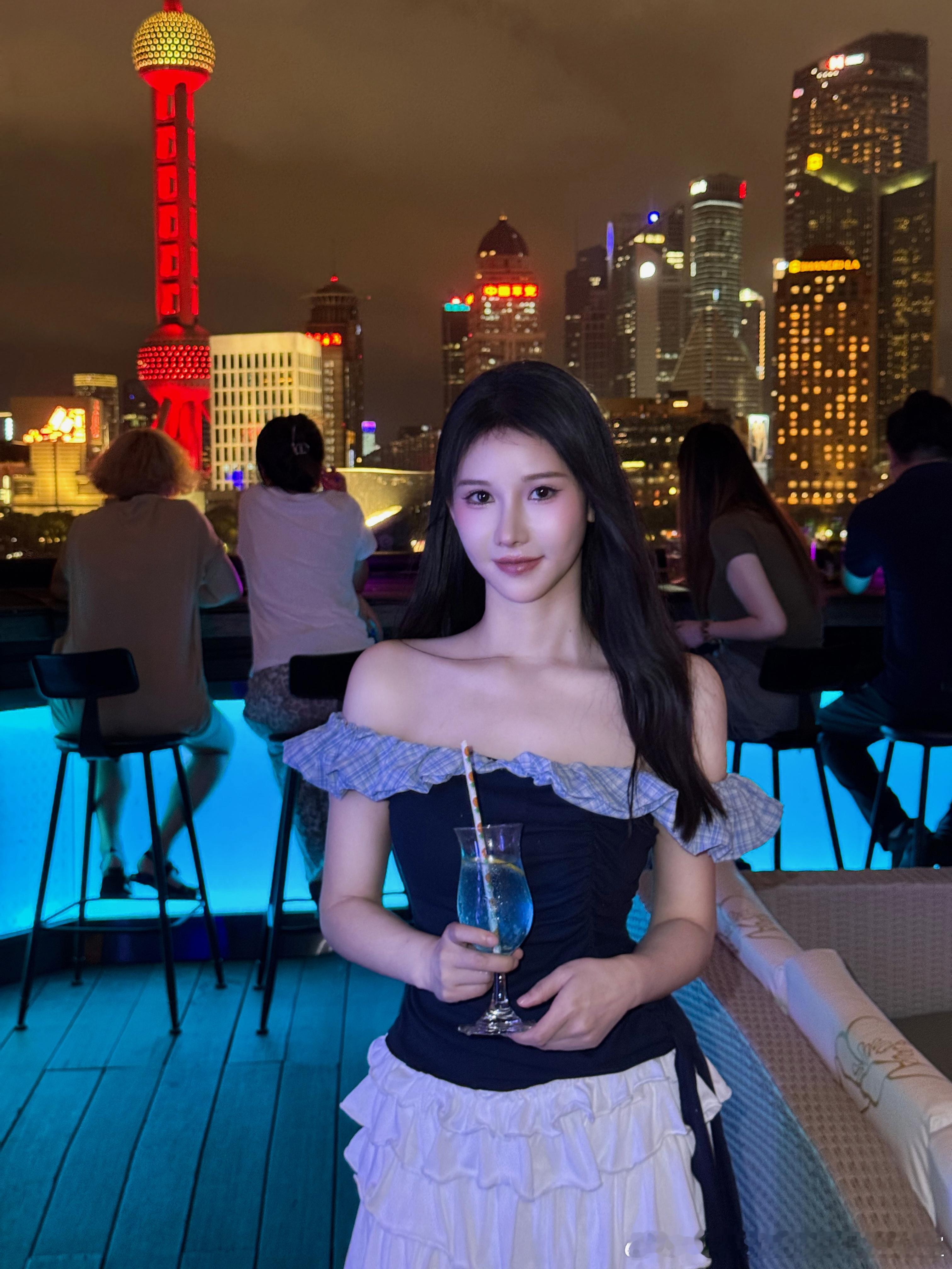 外滩📷记录生活随手拍上海mikastudio  ​​​