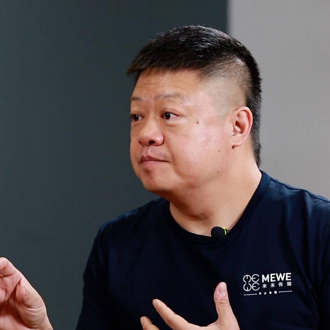 媒体人，马东说，八十年代，我出国留学，八年，那是一段痛苦的回忆，我们太穷了，其他