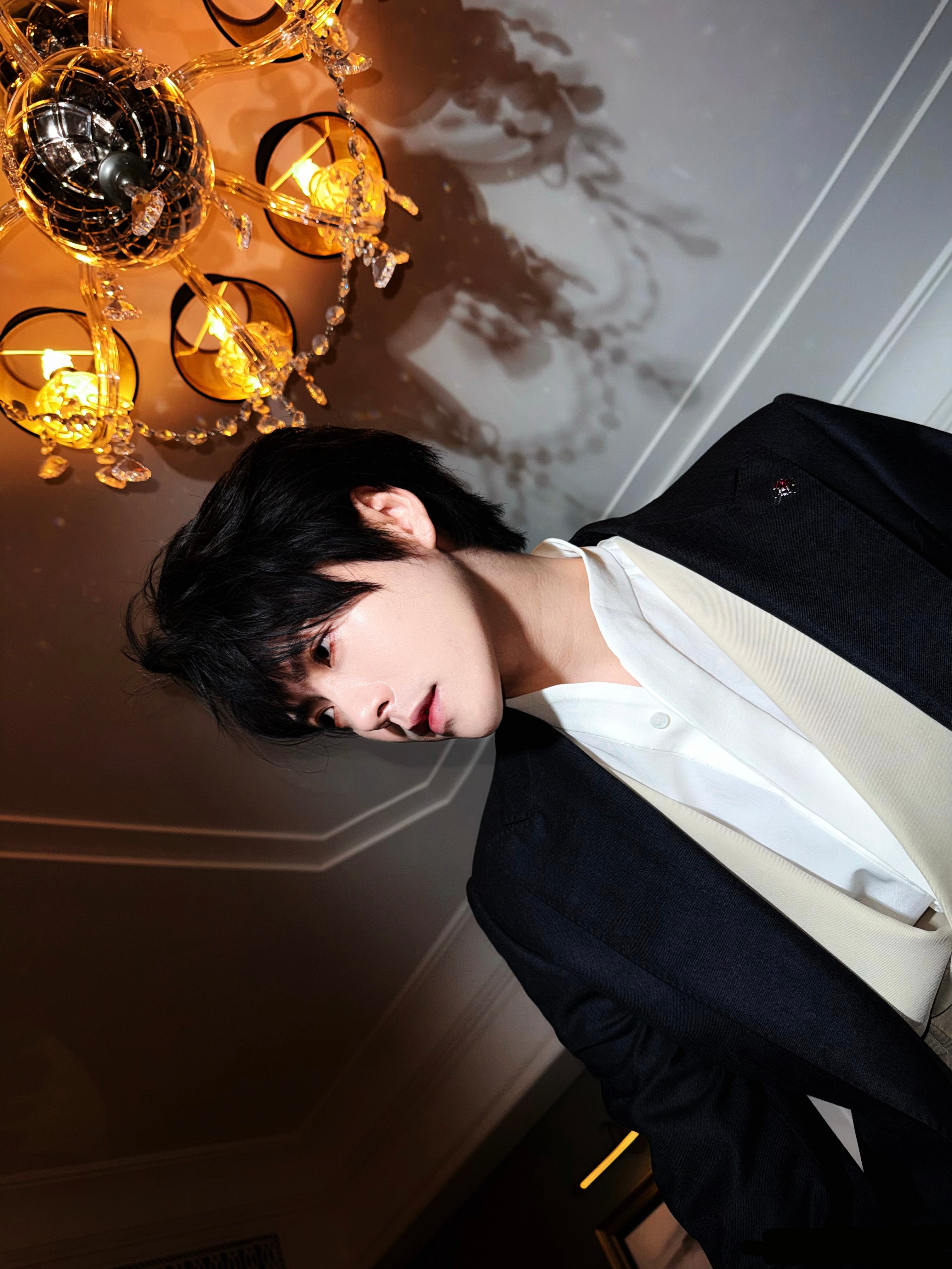 肖宇梁肖宇梁这如此优秀的下颌线，有人能懂吗肖宇梁