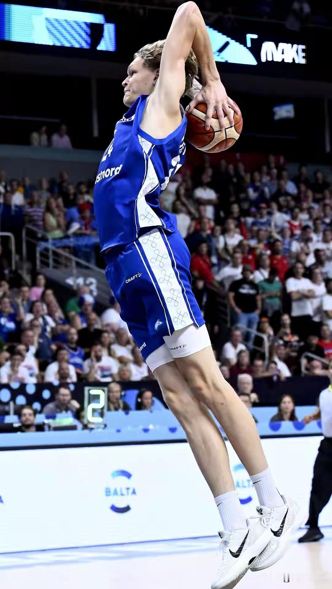 穆里宁未来必加盟NBA，高中毕业后将加盟NCAA，大家还需等待两年，本届欧锦赛最