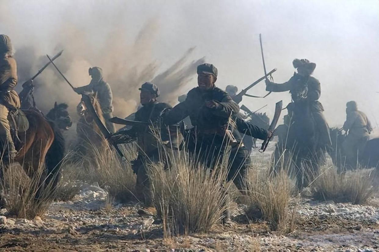 少将旅长子弹打光了，就与日军肉搏、拼刺刀，刺刀断了，就赤手空拳与敌人肉搏，耳朵被