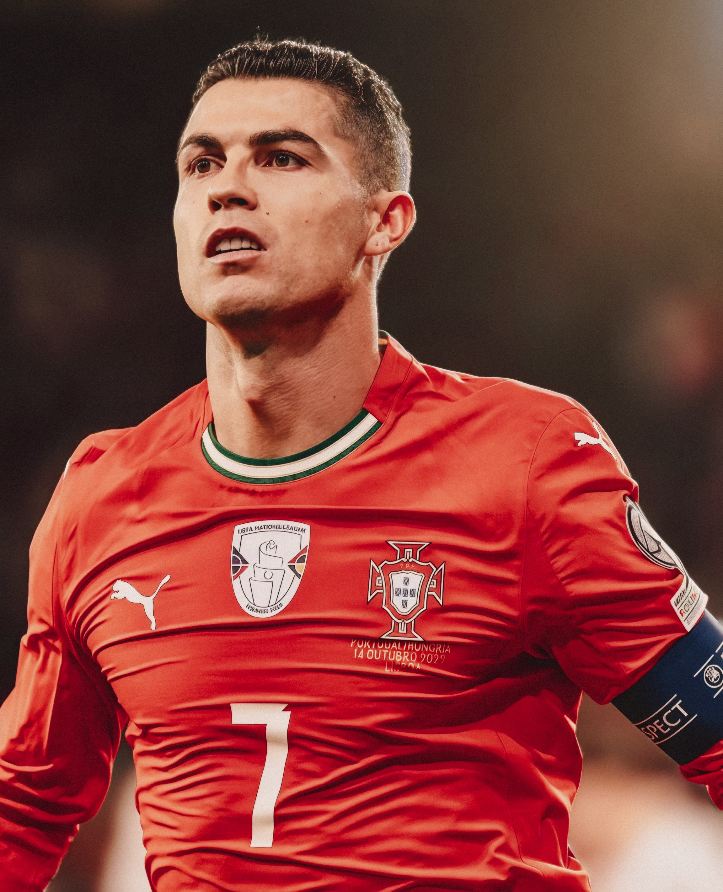 C罗C罗日常 🛑 «Score90»统计了近十五年谷歌搜索量最多的球员，C罗￼