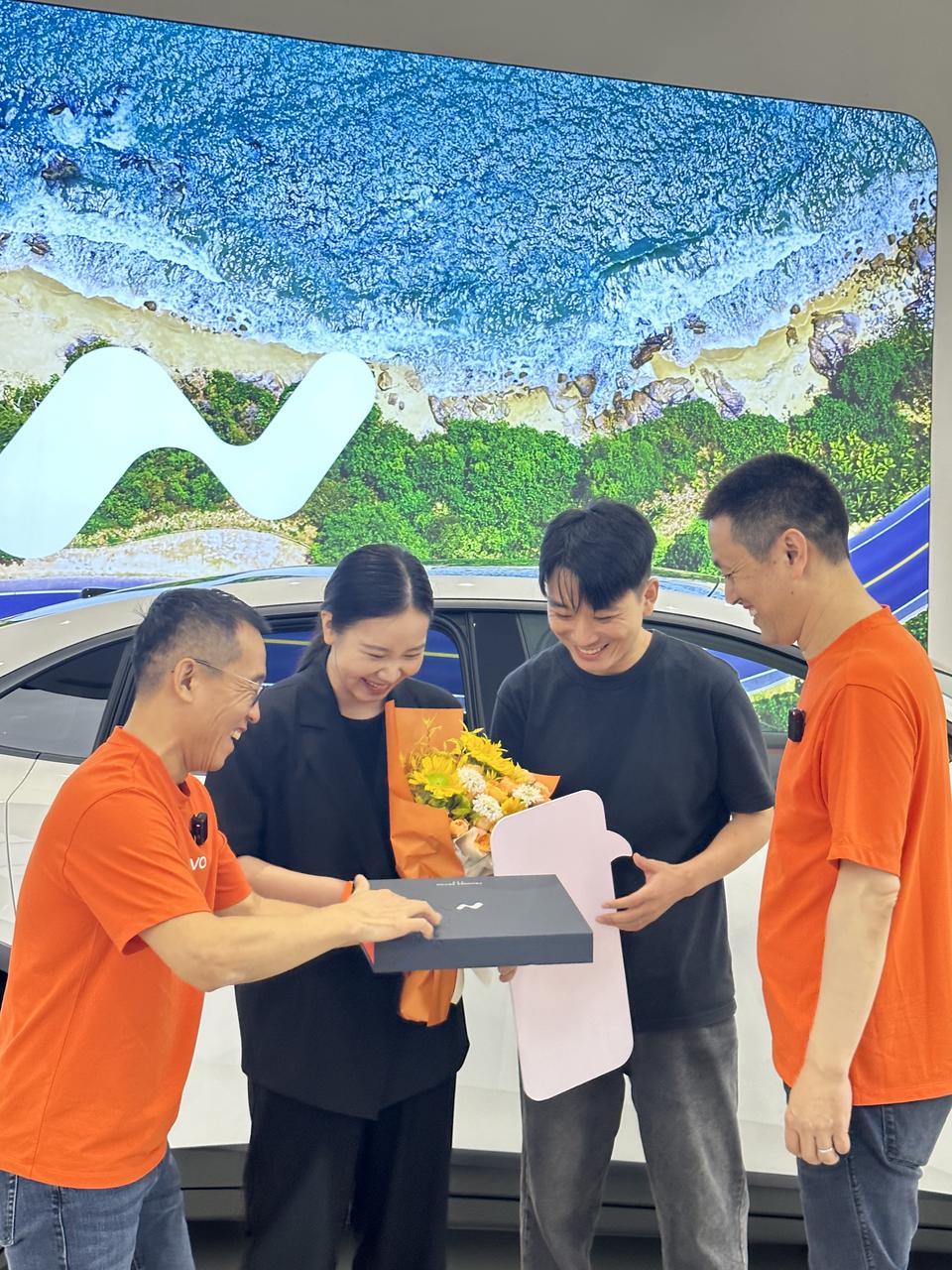 乐道L60交付首日，现场火爆，特斯拉车主竟然开着毛豆Y来换车了......#乐道