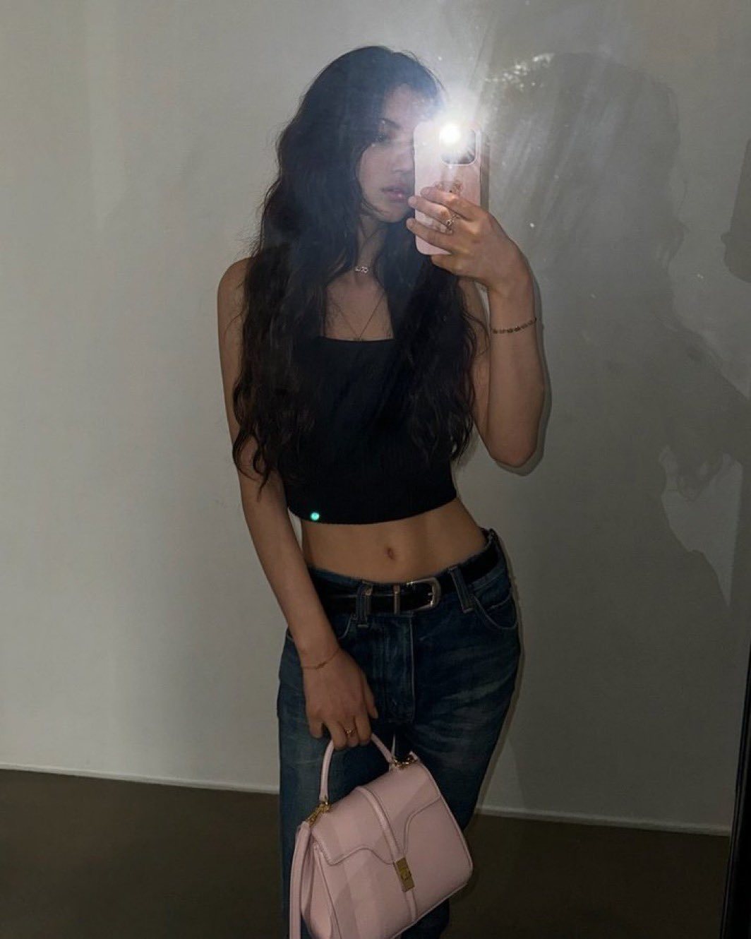 ：为什么不能多发几张这造型的自拍！为什么不能多发几张这造型的自拍！为什么不能多发