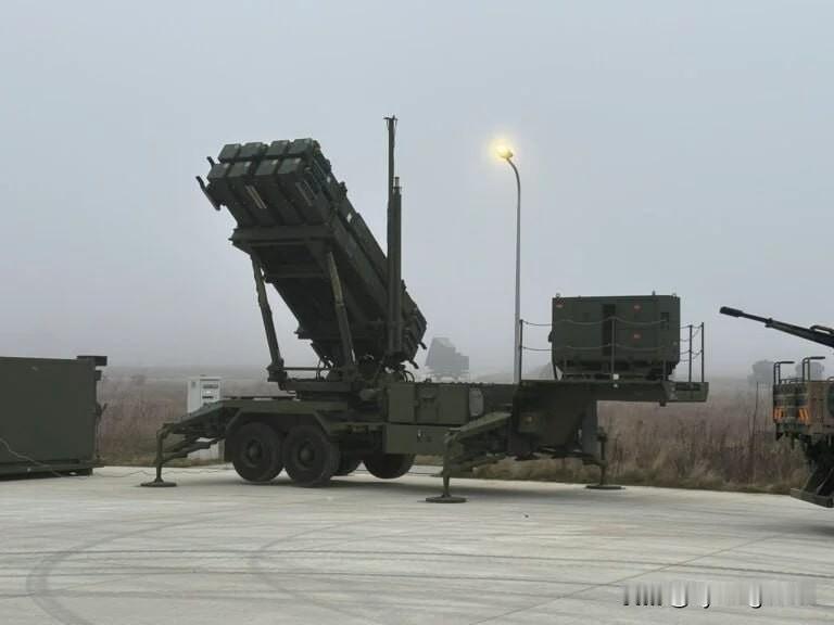 🚚🇵🇱🇺🇸 波兰完成维斯瓦防空导弹系统部署第一阶段

波兰国防部宣布，
