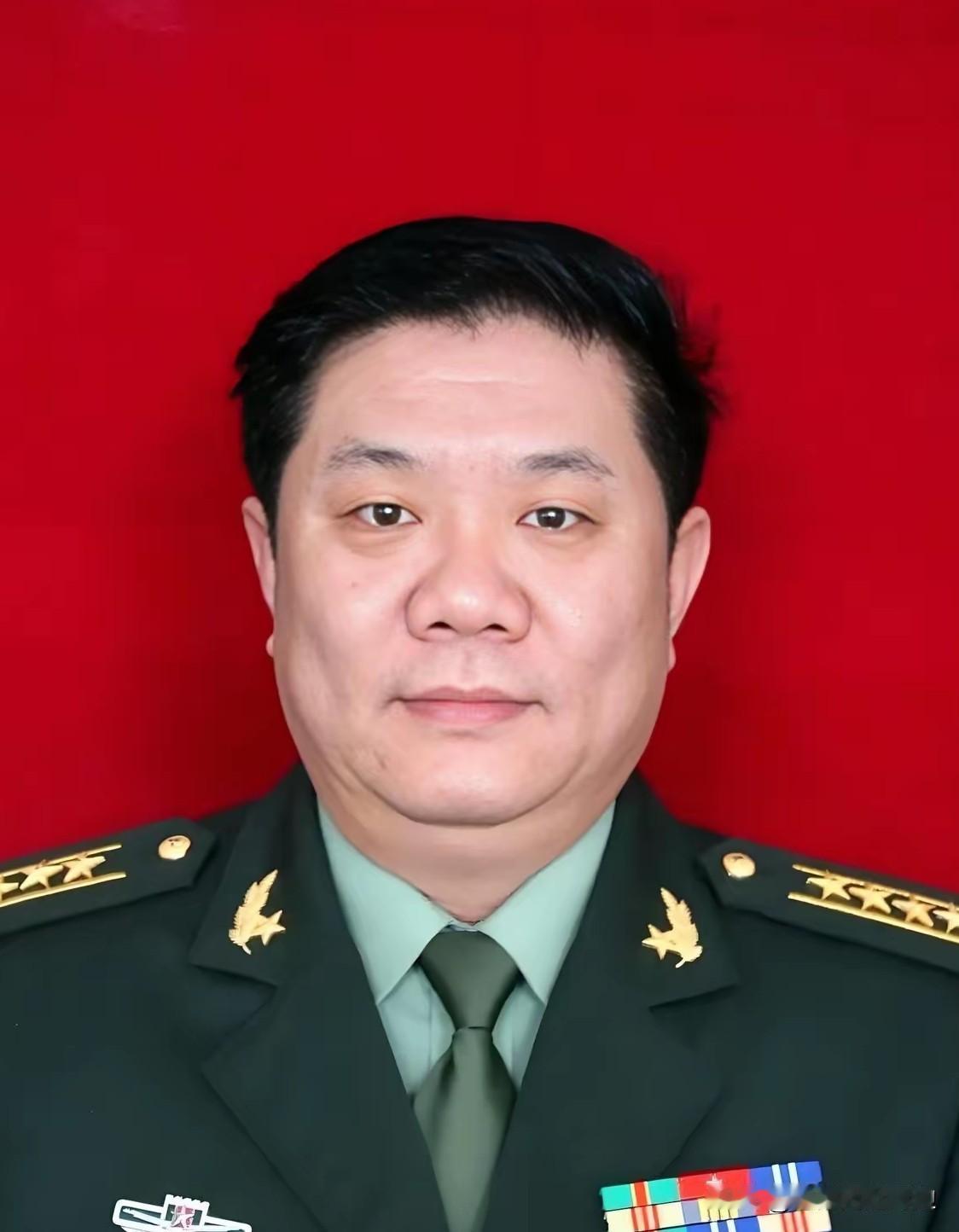 1985年，奔赴老山前线前夕，突击队队长孙兆群和战友们定下一份口头约定：此战若是