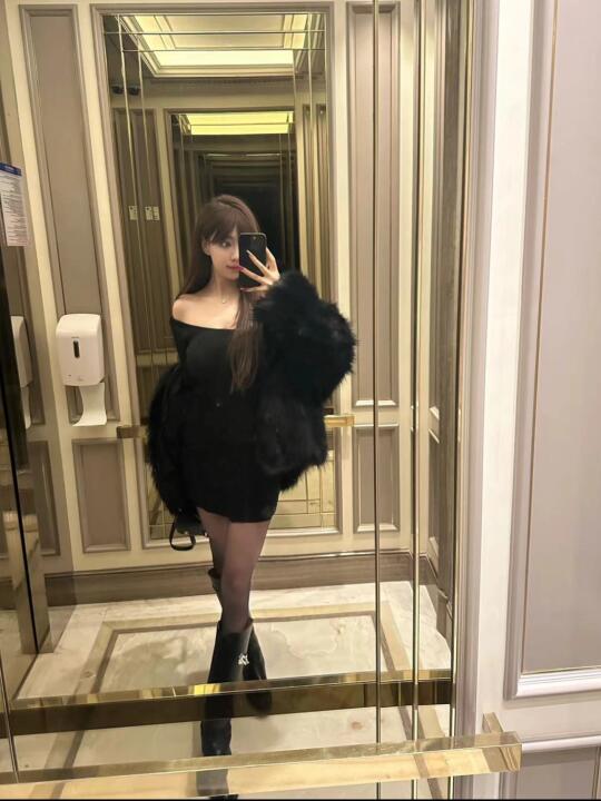 🖤