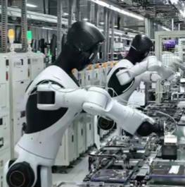 上海智元机器人第15,000台“精灵G2”，正式下线并投入工作岗位

这标志着中