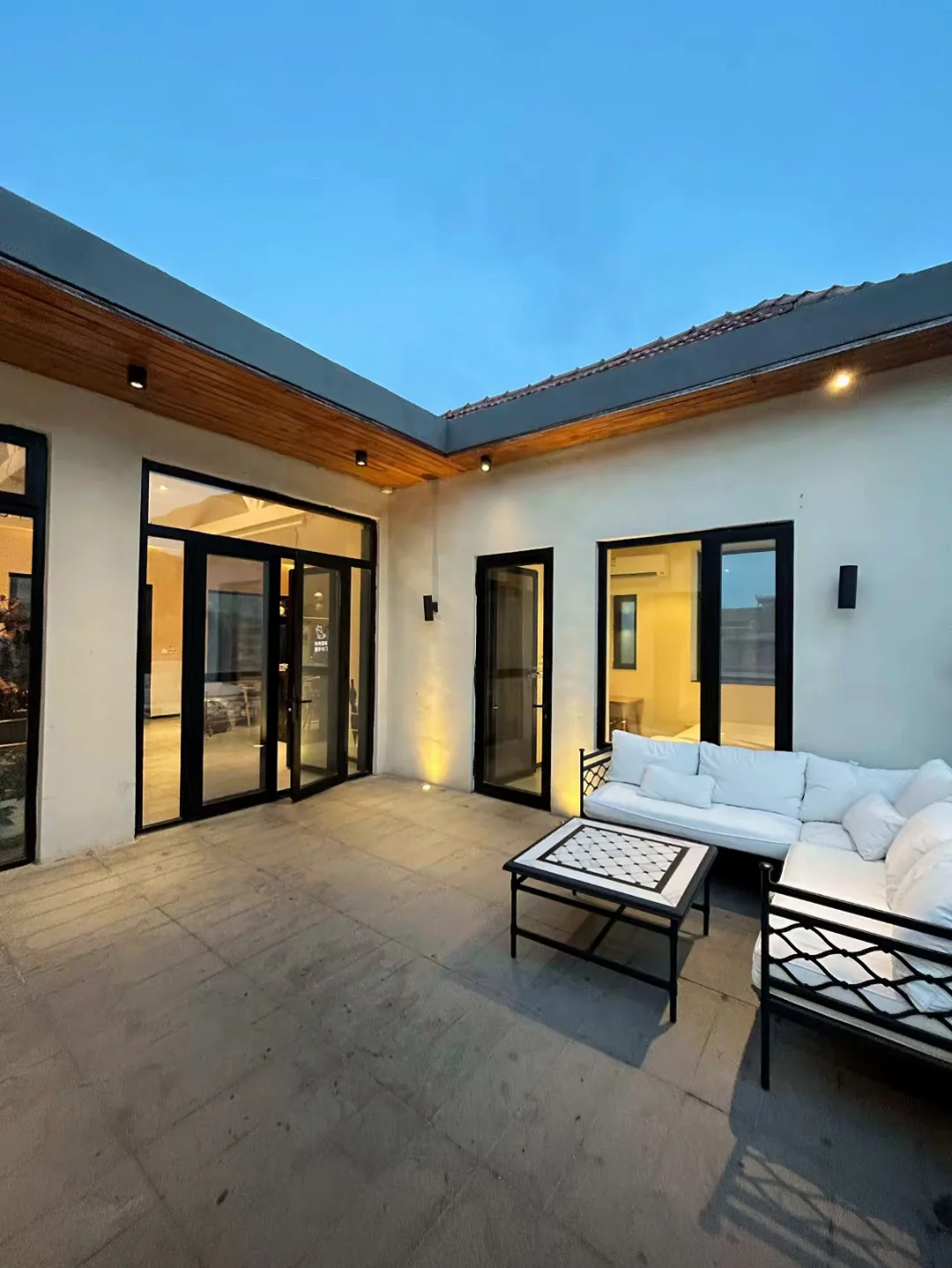 青岛📍出发1h😭藏在山海间的避世小院！