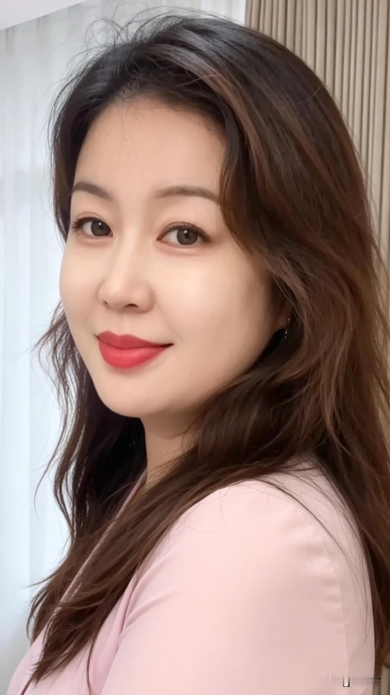 相由心生，福运自来。做个大气的女人，旺自己，旺家人。