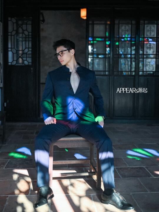 左滑，家人們幫我選一張？