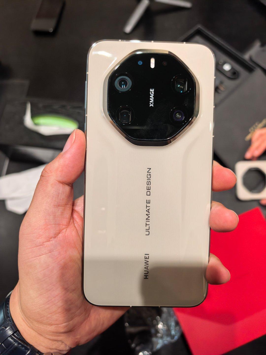 好看好看华为mate80rs非凡大师